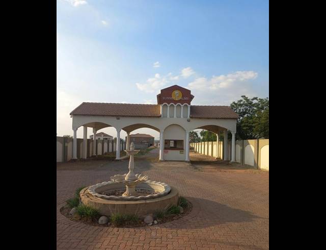 LAND FOR SALE IN KLIPPOORTJIE